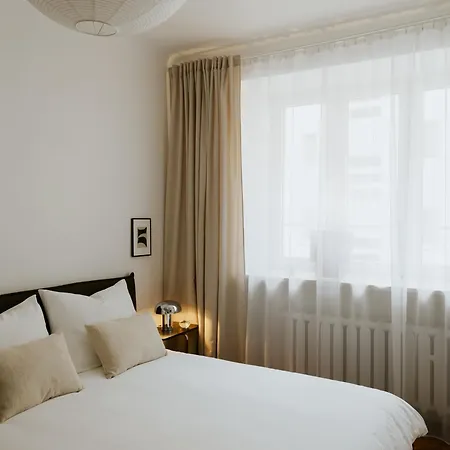Apartment Poznanska Warschau